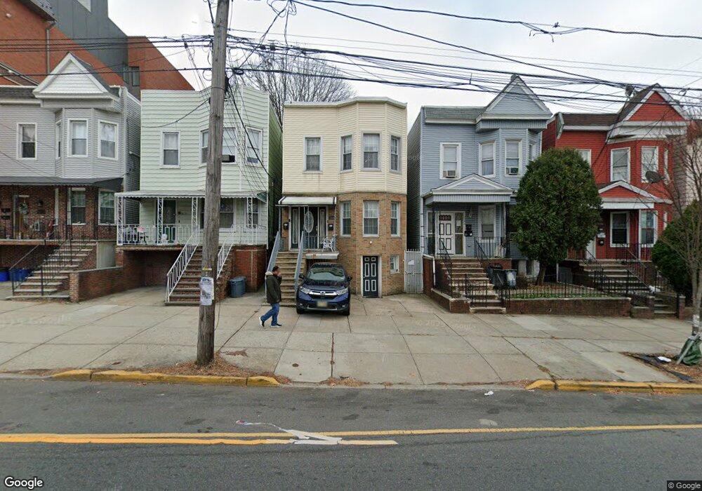 3308 John F. Kennedy Blvd, Jersey City, NJ 07307 - photo 1