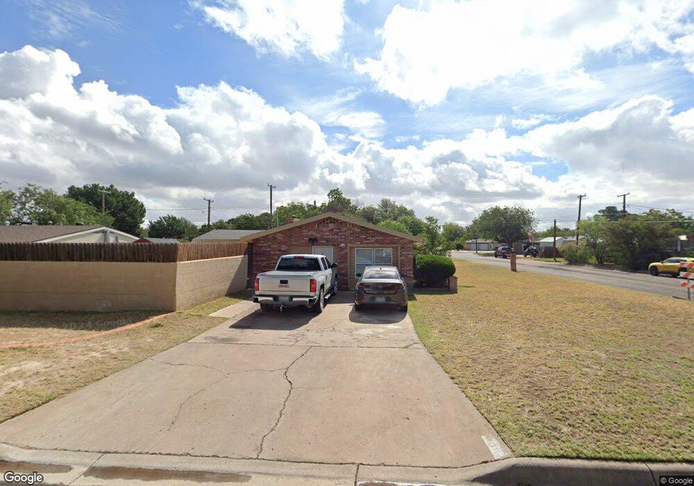 2410 Bedford Dr, Midland, TX 79701 - photo 1