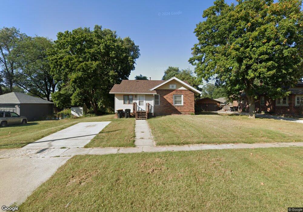 1702 Main St, Adel, IA 50003 - photo 1