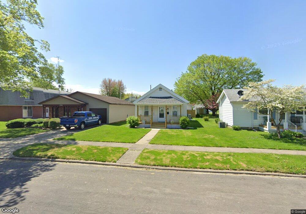 717 Clinton St, Lincoln, IL 62656 - photo 1