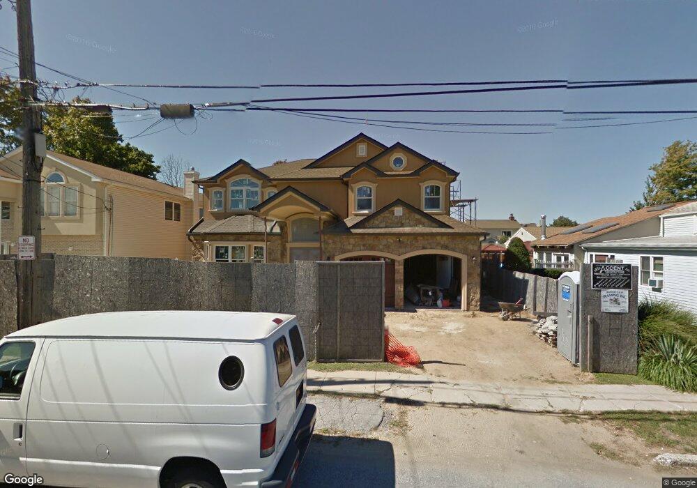 2340 Yorktown St, Oceanside, NY 11572 - photo 1