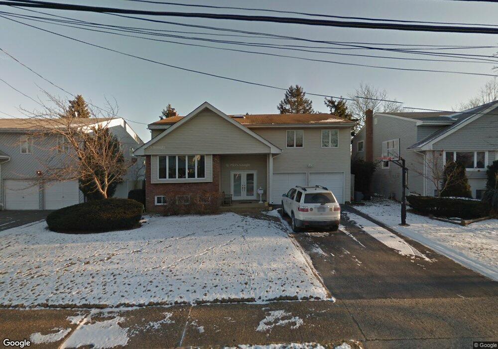 2056 Ellen Dr, Merrick, NY 11566 - photo 1