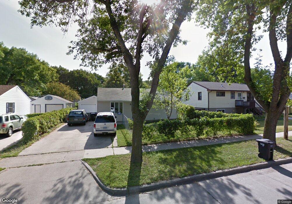 1002 21st St S, Fargo, ND 58103 - photo 1