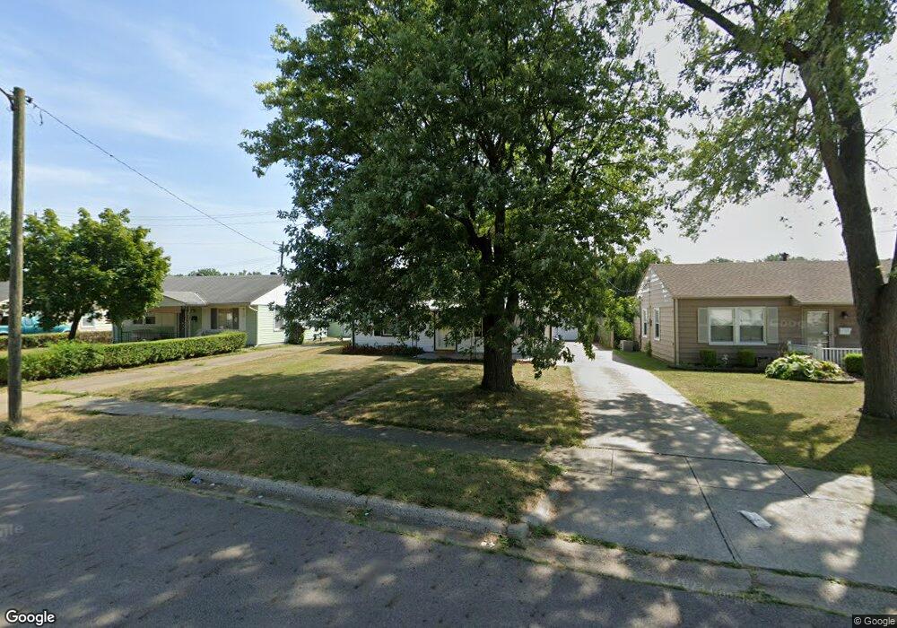 704 Martha Ln, Columbus, OH 43213 - photo 1