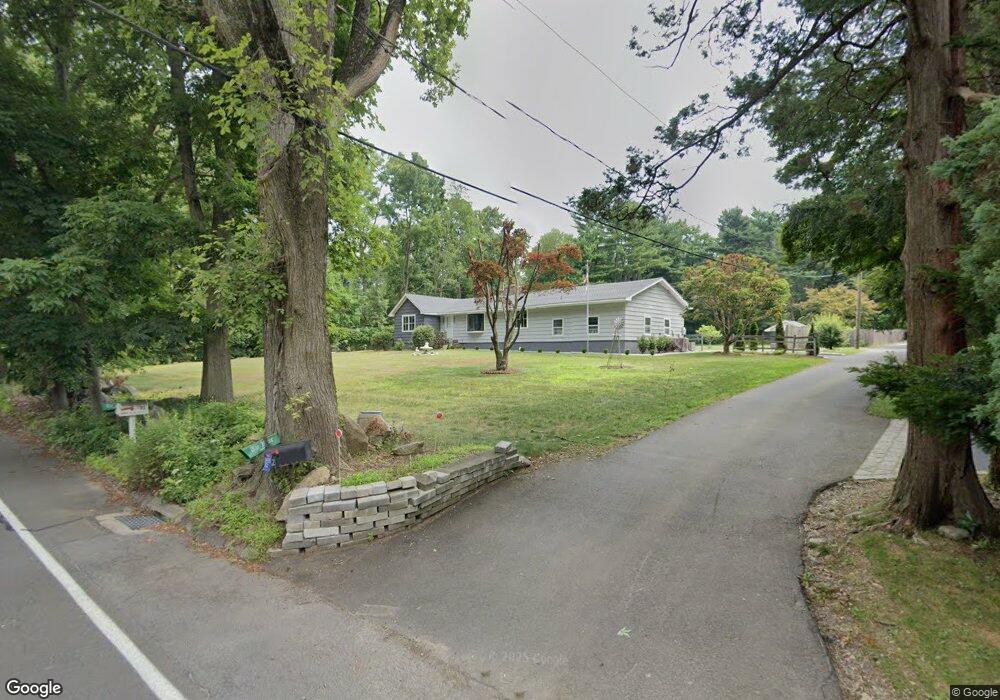 12 Fox Run Rd, Norwalk, CT 06850 - photo 1