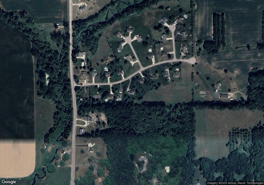 882 Camellia Ln unit 5, Wayland, MI 49348 - photo 1