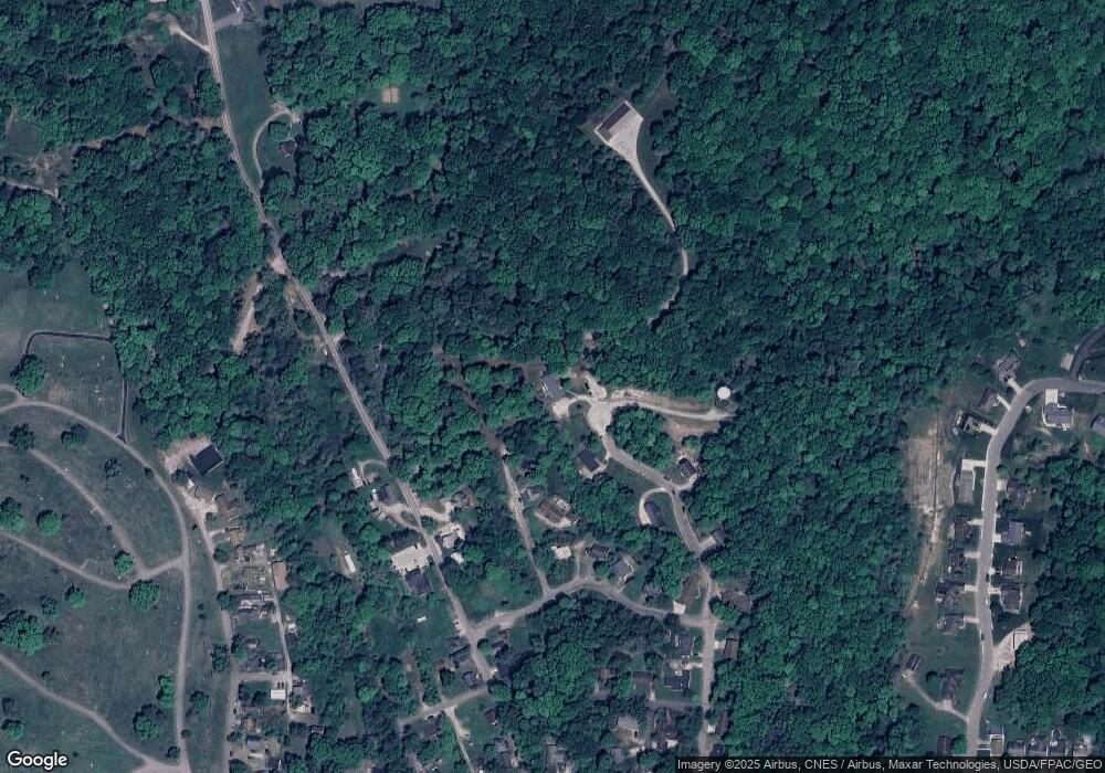 1047 Walnut Dr, Logan, OH 43138 - photo 1