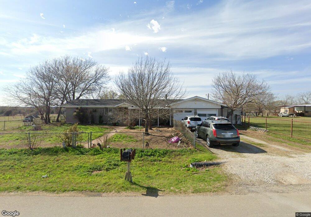 450 N Cardinal Rd, Azle, TX 76020 - photo 1