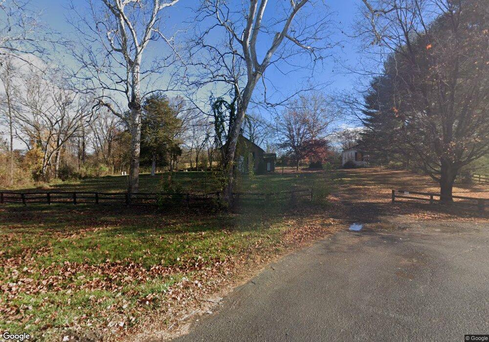 39918 Oatlands Mill Rd, Leesburg, VA 20175 - photo 1