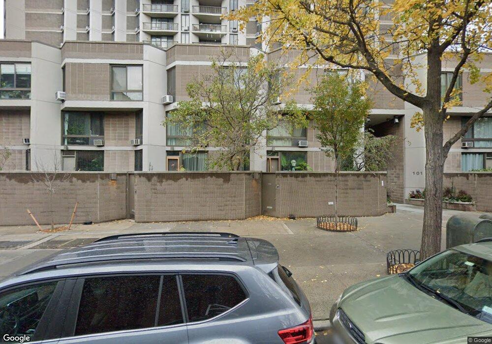 Cadman Towers unit 26C, Brooklyn, NY 11201 - photo 1