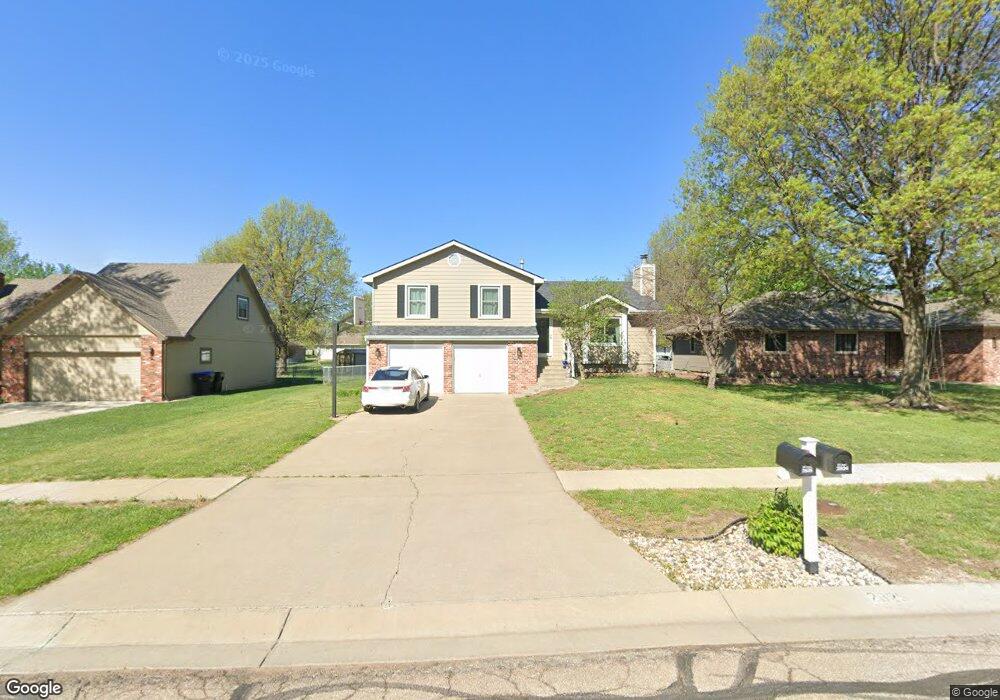 2825 SW Bingham Rd, Topeka, KS 66614 - photo 1