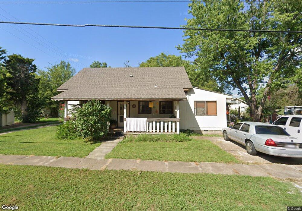 820 S Broadway St, Skiatook, OK 74070 - photo 1