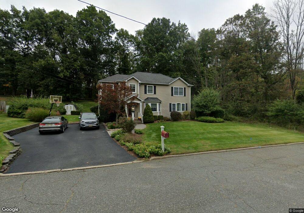 33 Alan Dr, Parsippany, NJ 07054 - photo 1