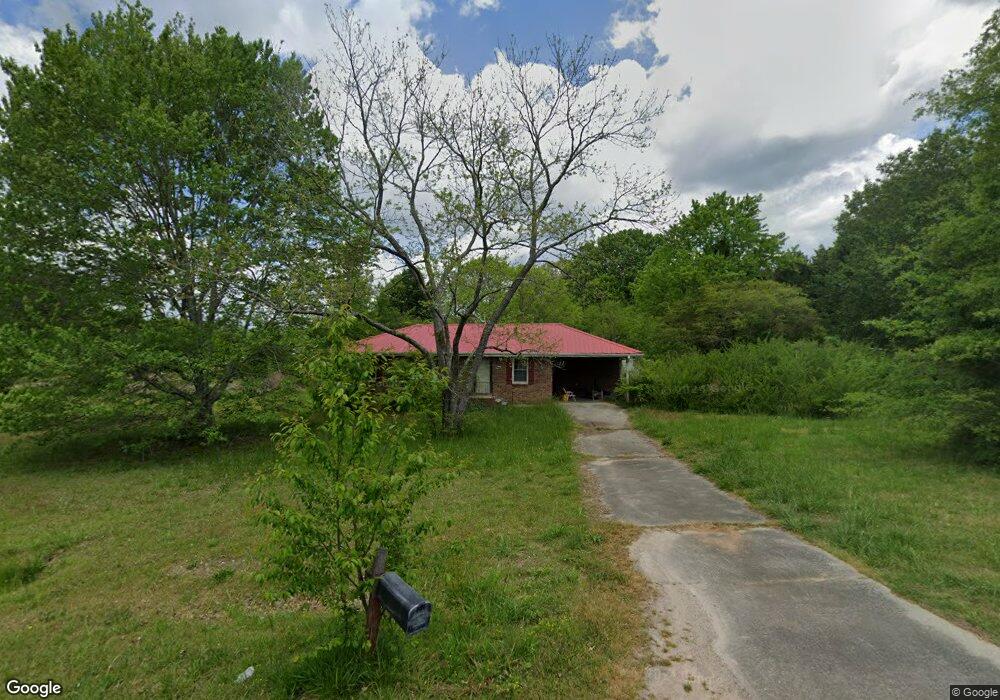 388 Meadowview Dr, Winder, GA 30680 - photo 1