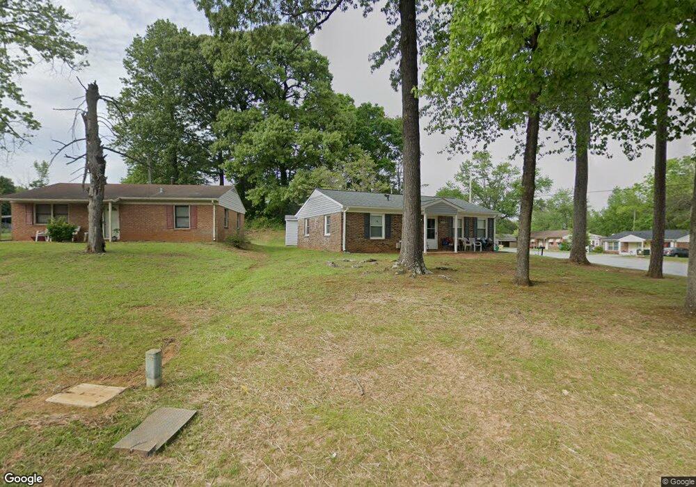 504 Pendleton Ct, High Point, NC 27260 - photo 1