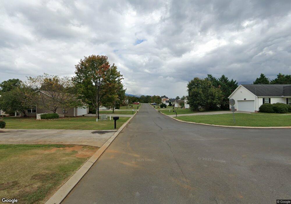 161 Elbert St, Chatsworth, GA 30705 - photo 1