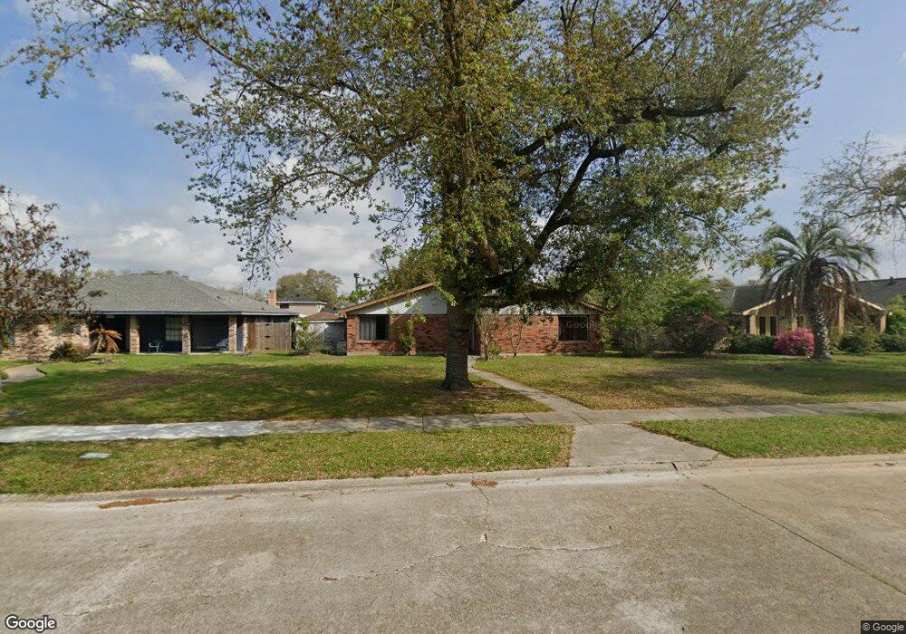 2445 22nd St, Lake Charles, LA 70601 - photo 1