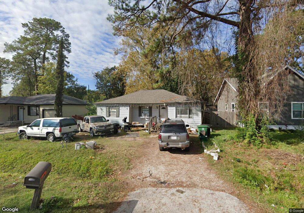 6813 Covington Dr, Houston, TX 77091 - photo 1