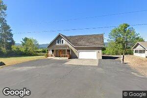 9 N Welcome Slough Rd, Cathlamet, WA 98612