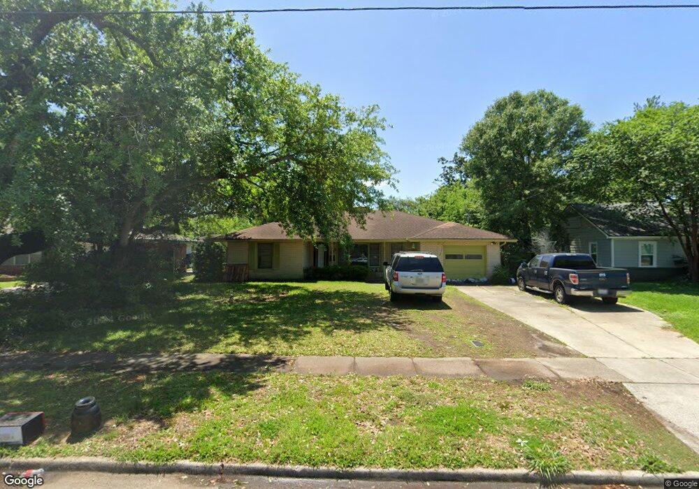 137 Frazer St, Lake Charles, LA 70605 - photo 1