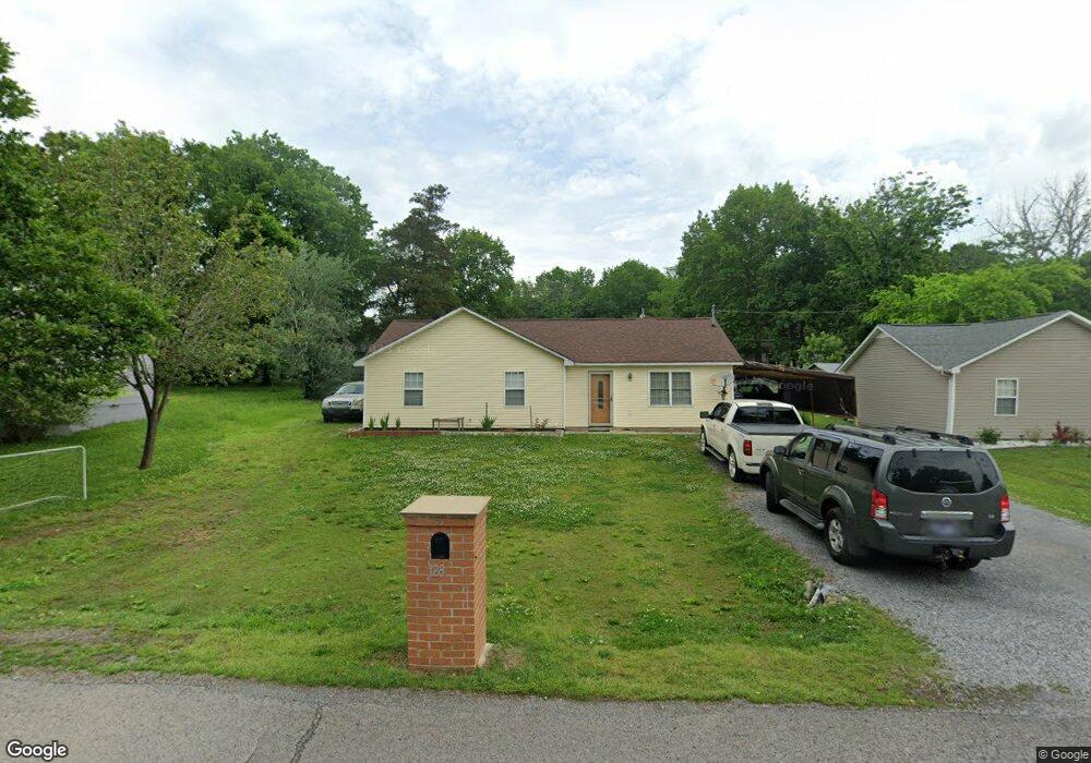 128 Oakdale St, Shelbyville, TN 37160 - photo 1