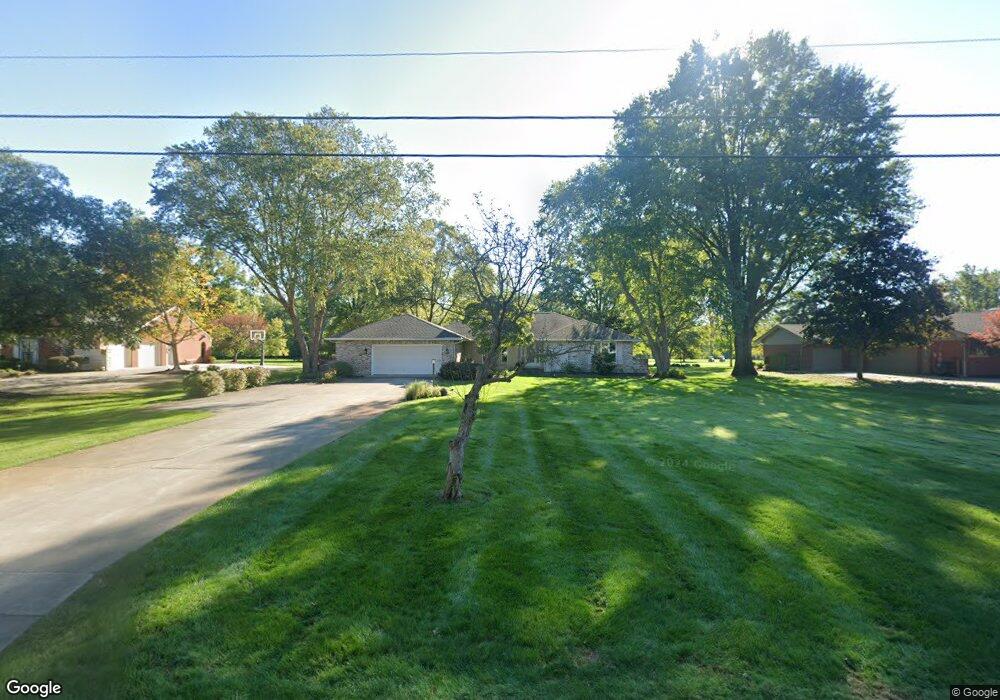 1569 Fairway Dr, Lima, OH 45805 - photo 1