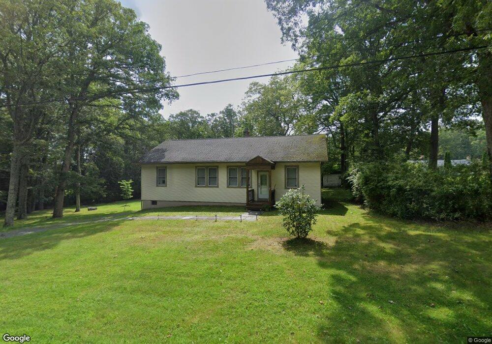 106 Market Rd, Greeley, PA 18425 - photo 1