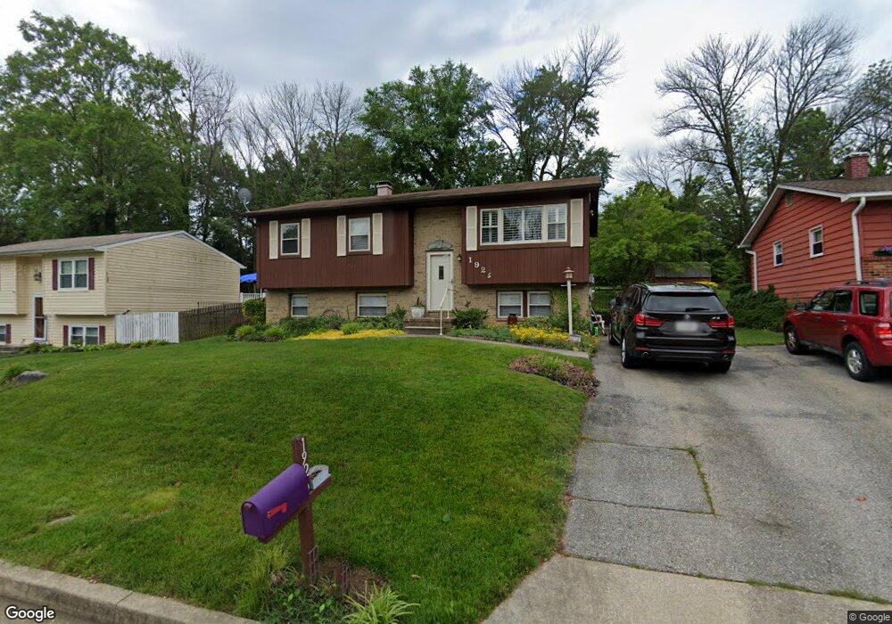 1926 Woodside Ave, Halethorpe, MD 21227 - photo 1