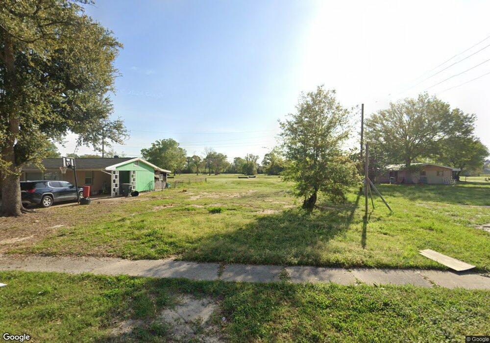 2721 General Moore Ave, Lake Charles, LA 70615 - photo 1