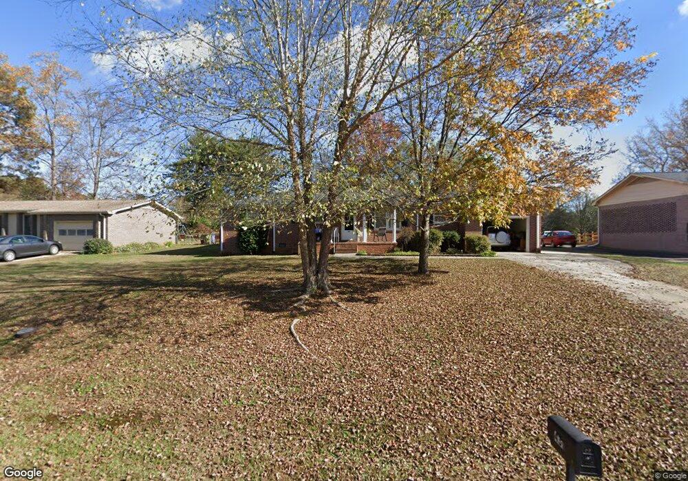 431 Bishop Dr, Mauldin, SC 29662 - photo 1