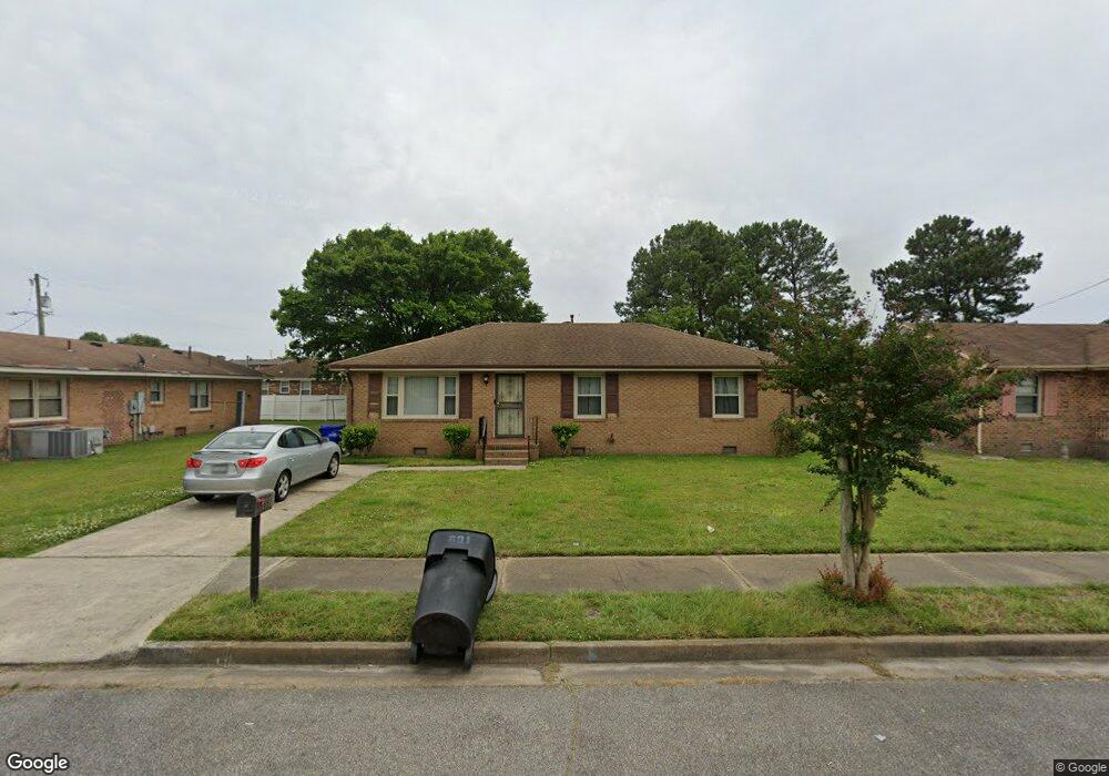 691 Jefferson St, Portsmouth, VA 23704 - photo 1