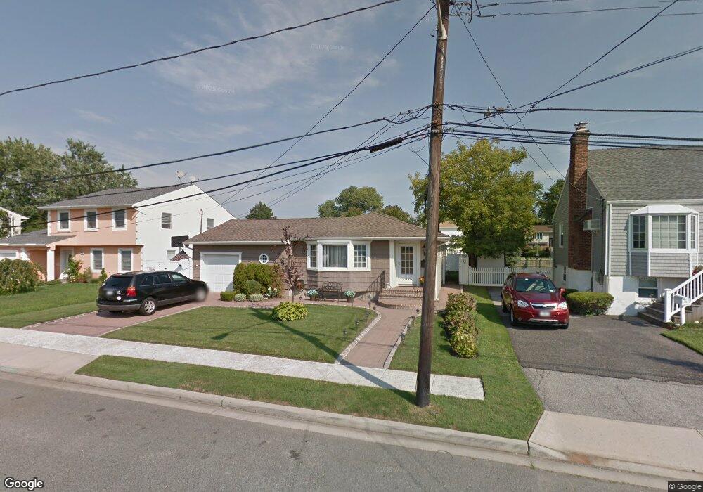 4069 Massachusetts Ave, Island Park, NY 11558 - photo 1