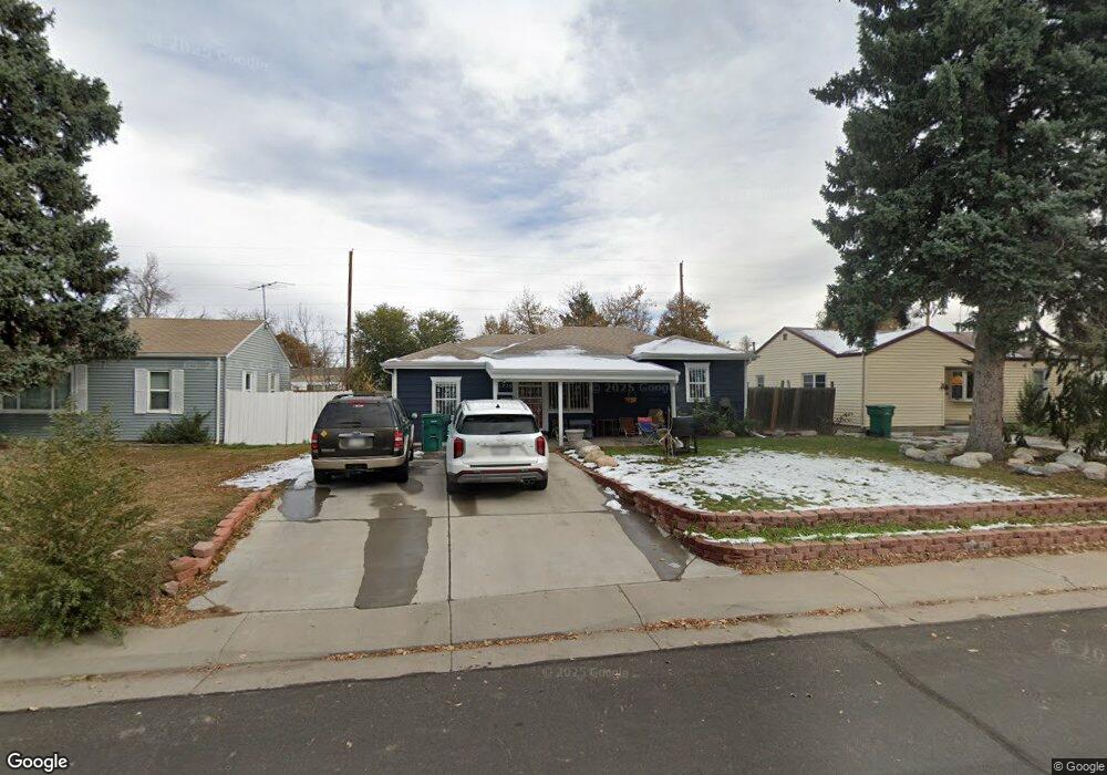 1930 Newark St, Aurora, CO 80010 - photo 1