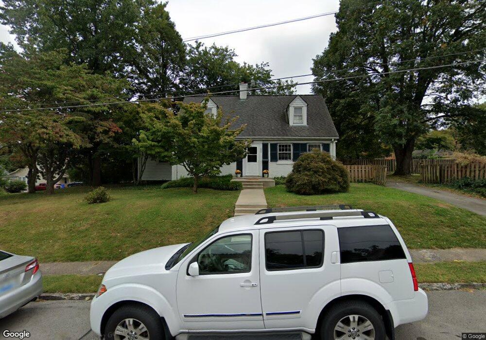 420 Hollywood Dr, Lexington, KY 40502 - photo 1