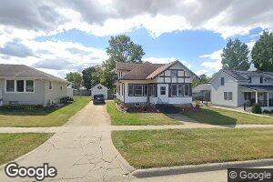 104 W Spring St, Strawberry Point, IA 52076