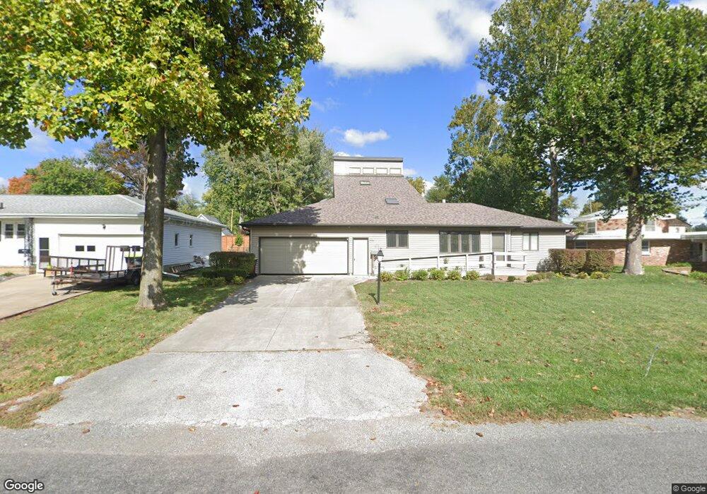 1206 Grandview Ave, Jacksonville, IL 62650 - photo 1