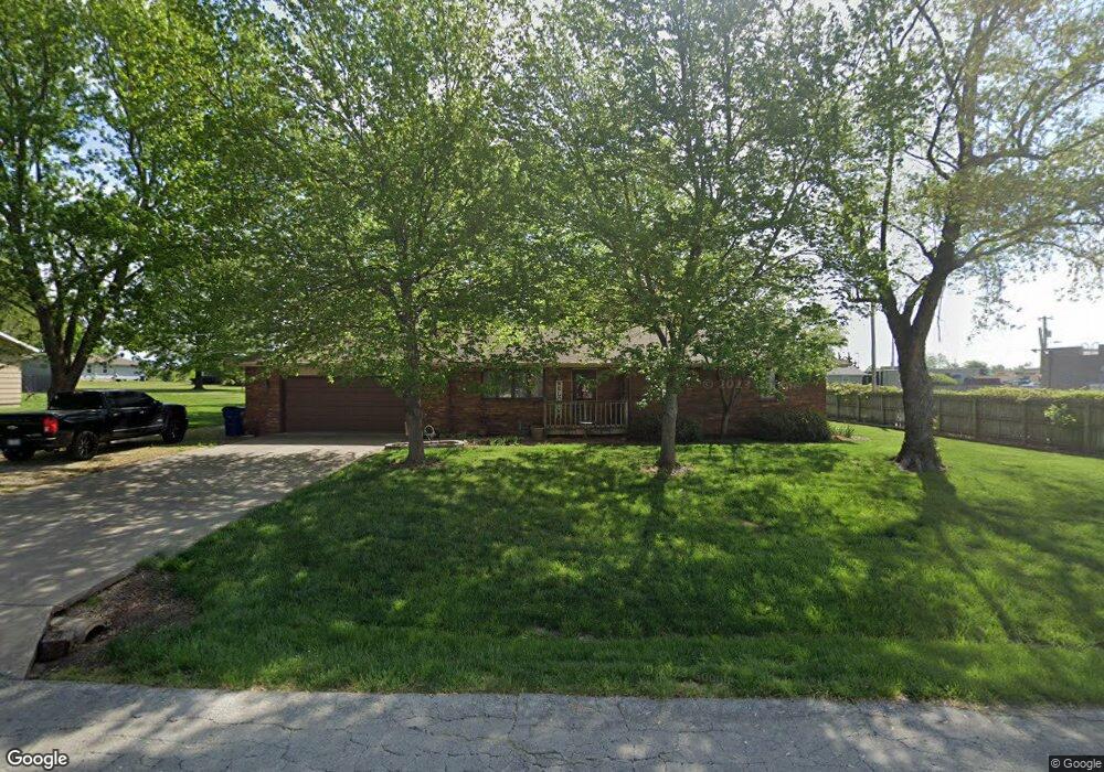 104 N Estes St, Nixa, MO 65714 - photo 1