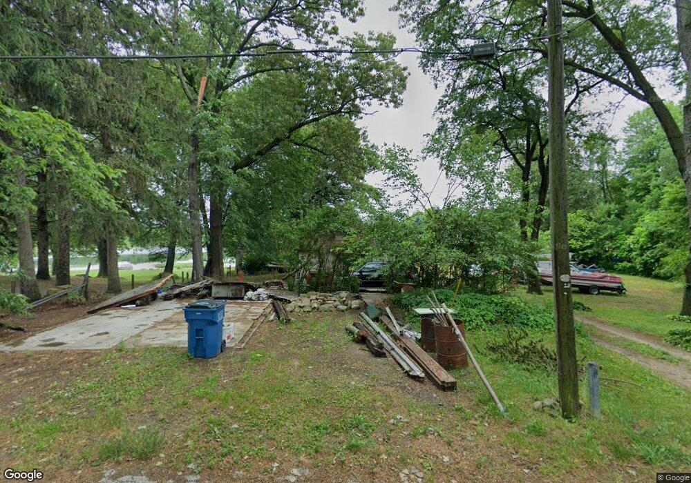 426 Lakeside Dr, Walkerton, IN 46574 - photo 1