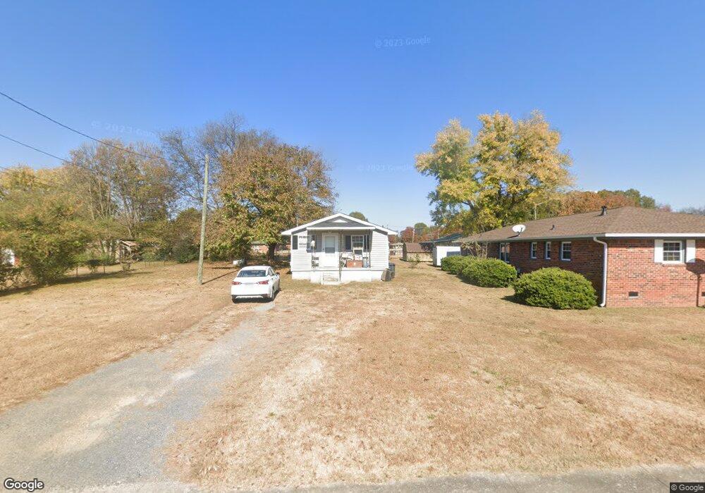 703 Court St, Calhoun, GA 30701 - photo 1