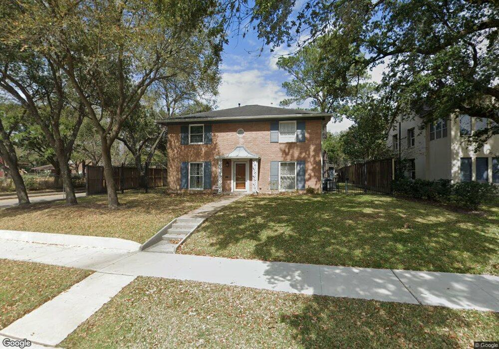 3301 Parkwood Dr, Houston, TX 77021 - photo 1