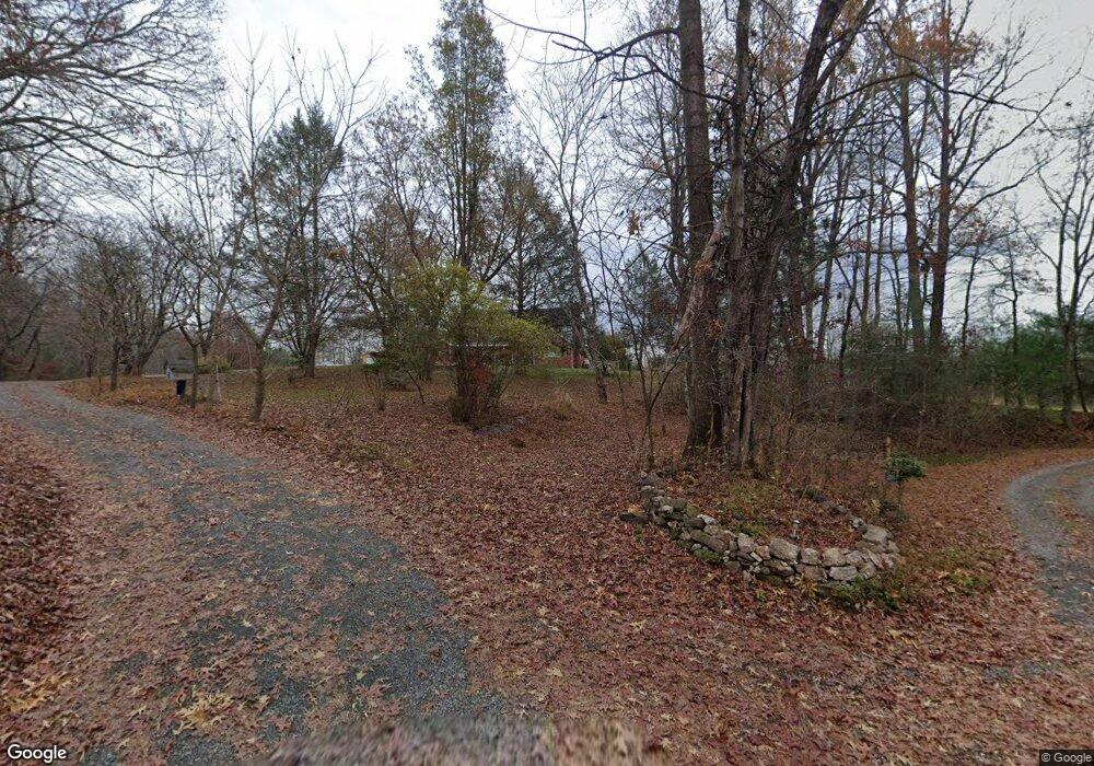 4 Blackwater Ln, Castleton, VA 22716 - photo 1