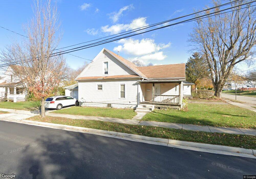 579 S Metcalf St, Lima, OH 45804 - photo 1