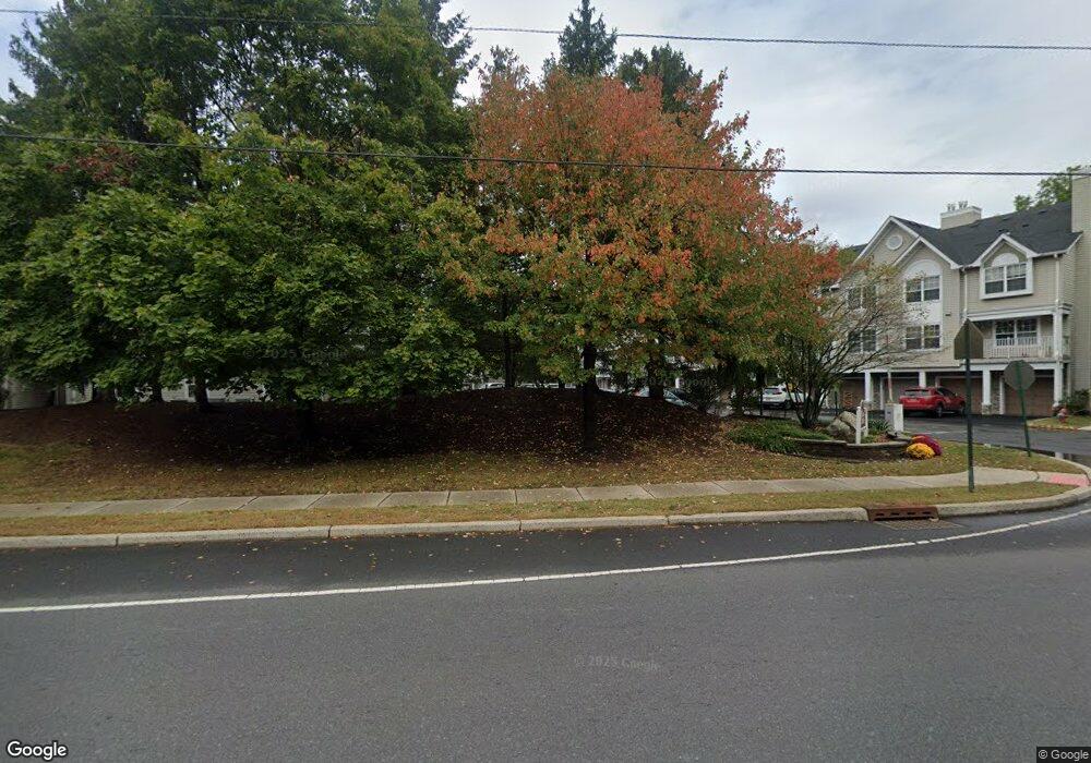 293 Prestwick Way unit 293, Edison, NJ 08820 - photo 1