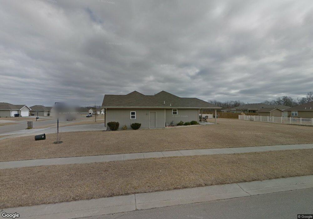 3333 SW 47th Ct, Topeka, KS 66610 - photo 1