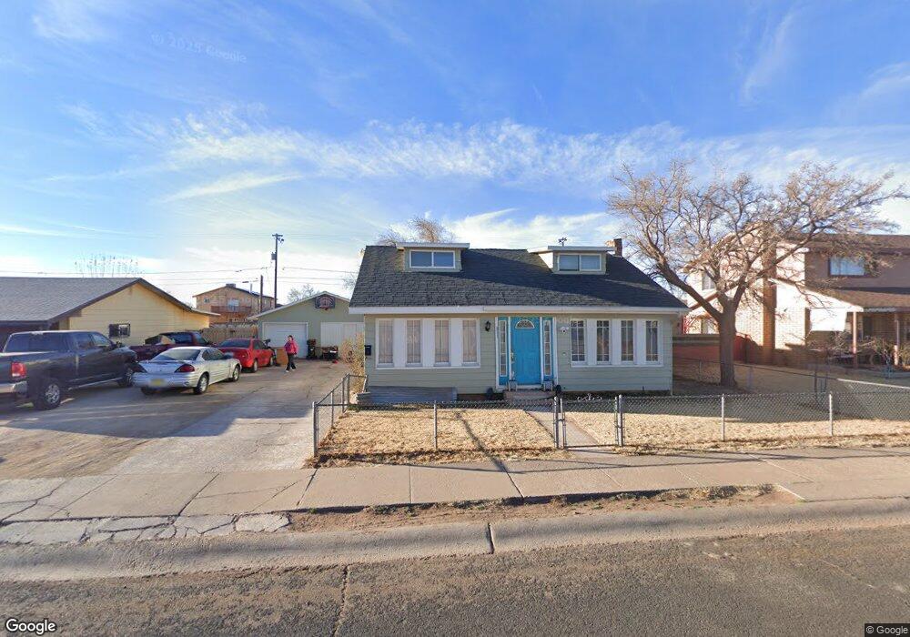 511 W Gilmore St, Winslow, AZ 86047 - photo 1