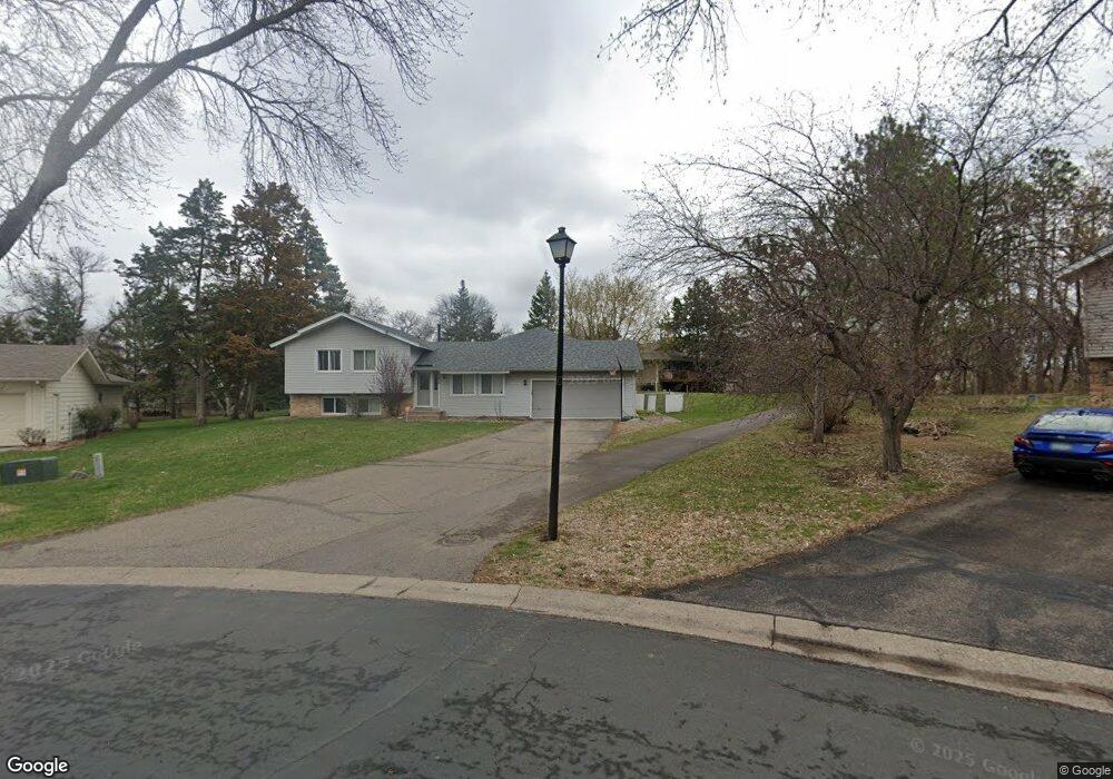 7230 Timber Ln N, Maple Grove, MN 55369 - photo 1