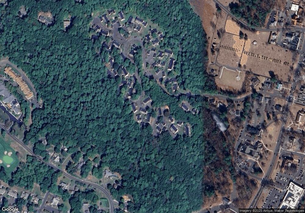 60 Library Ln, Simsbury, CT 06070 - photo 1