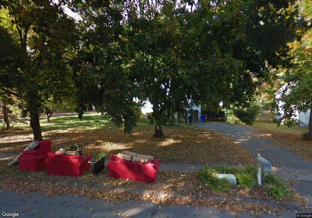 224 Woodmont Dr, East Hartford, CT 06118 - photo 1