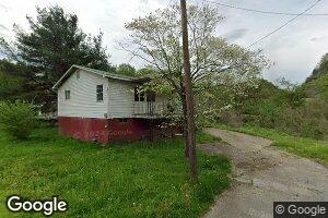 51 Cummings St, Martin, KY 41649