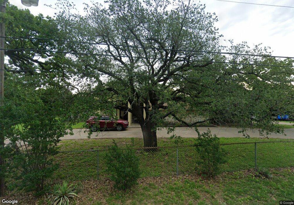 419 W Vaughn Rd, Cleburne, TX 76033 - photo 1